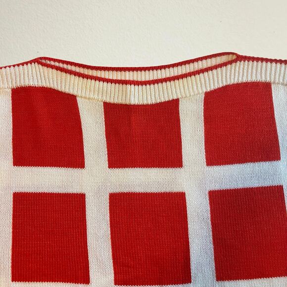 Vintage 1970s red white grid sweater Pronto Moda preppy light academia professor - Picture 4 of 5